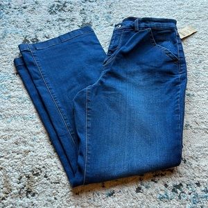 Duluth Trading Co Management High Rise Trouser Jeans size 10 inseam 31 NWT